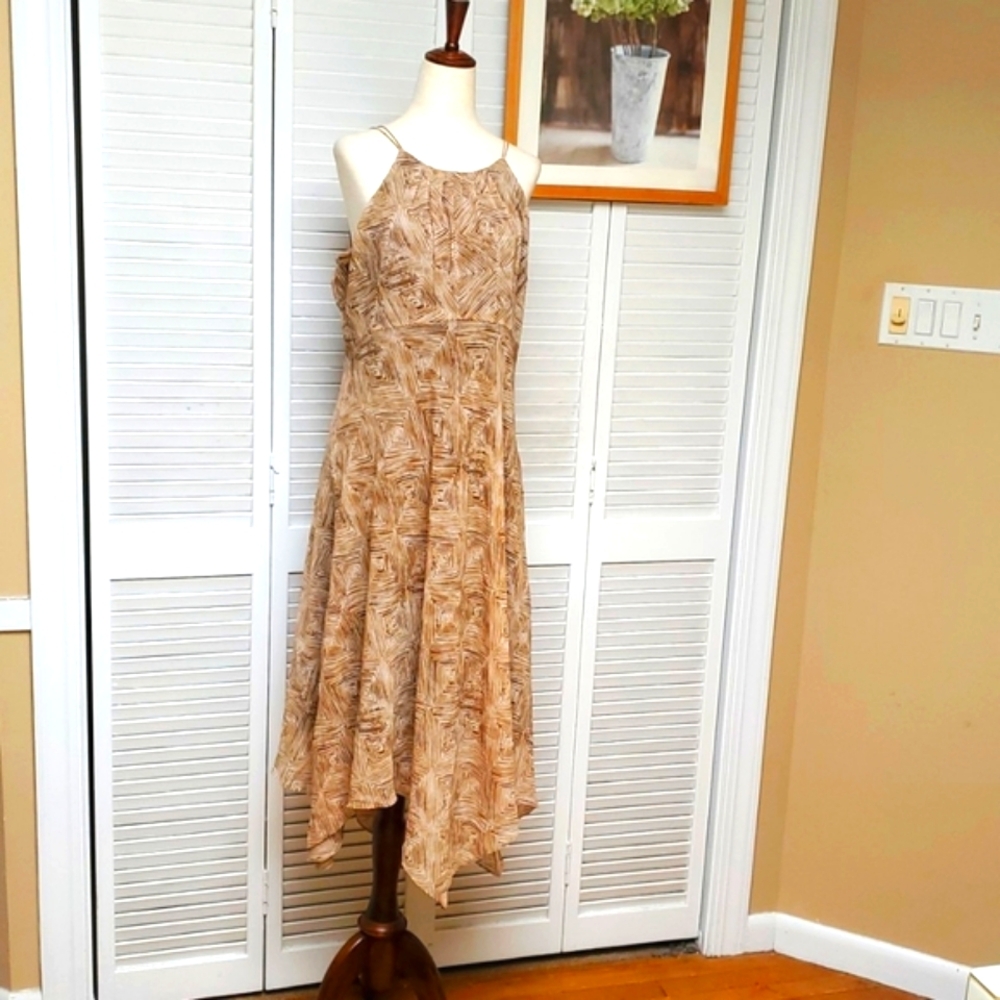 Vintage Evan Picone Elegant Flowy Sleeveless Hankerchief Hemline Dress
